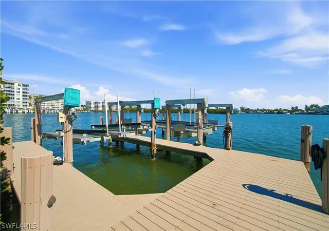 Photo 3 of Single family home for sale at 195 San Mateo Dr, Bonita Springs, FL 34134 | MLS# 226007032 | Listing updated on 2026-08-30