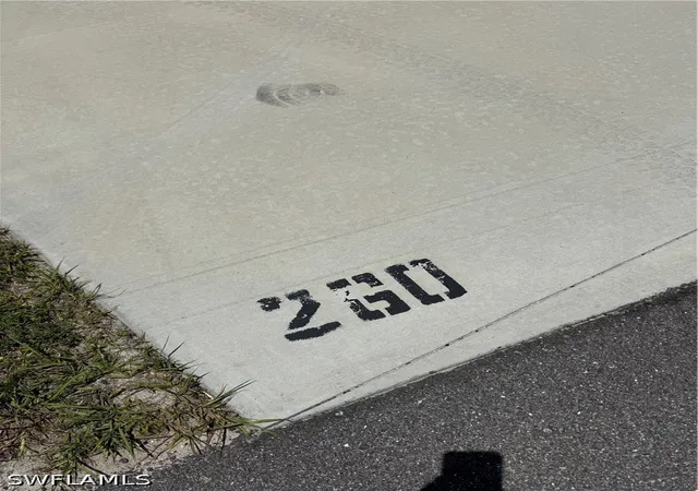 Photo 1 of Land for sale at 260 Horizon Rd, Punta Gorda, FL 33982 | MLS# 226008128 | Listing updated on 2026-08-18