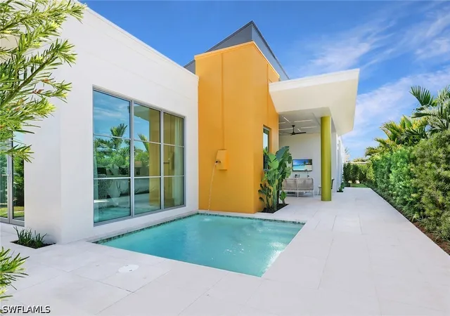 Photo 3 of Single family home for sale at 3724 Grove Cir, Naples, FL 34112 | MLS# 226009238 | Listing updated on 2026-08-27