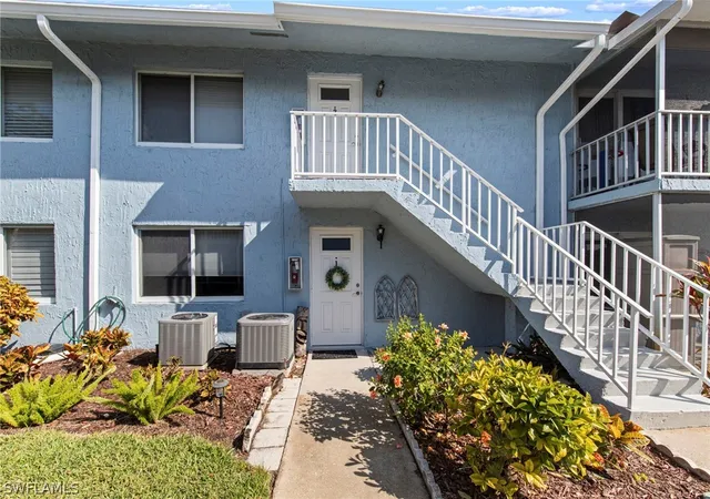 Photo 1 of Condo for sale at 256 Palm Dr #1, Naples, FL 34112 | MLS# 226008905 | Listing updated on 2026-08-19