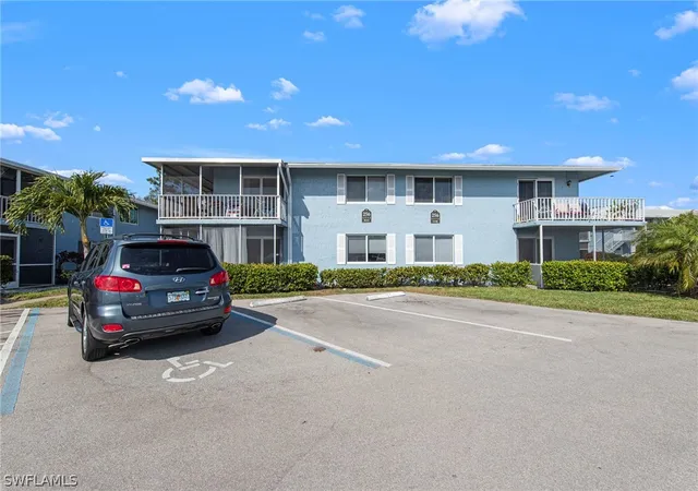 Photo 3 of Condo for sale at 256 Palm Dr #1, Naples, FL 34112 | MLS# 226008905 | Listing updated on 2026-08-19