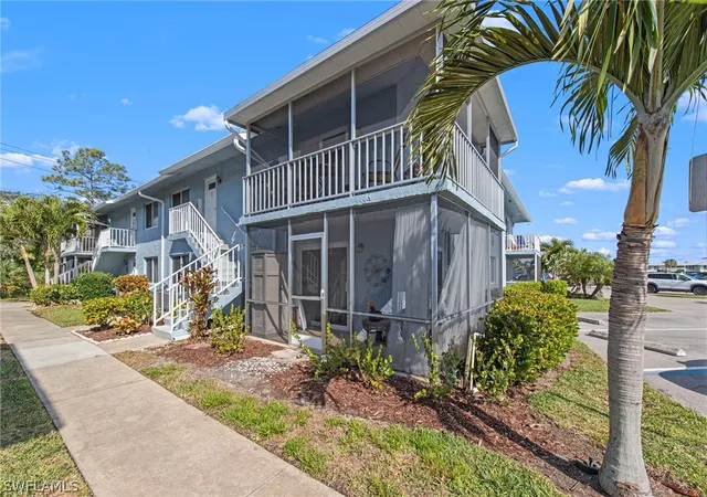 Photo 3 of Condo for sale at 256 Palm Dr #1, Naples, FL 34112 | MLS# 226008905 | Listing updated on 2026-08-19