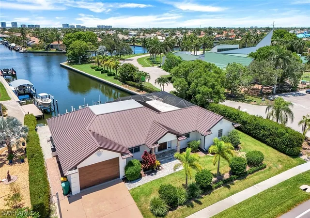 Photo 3 of Sale Pending at 400 S Barfield Dr, Marco Island, FL 34145 | MLS# 226009455 | Listing updated on 2026-08-19