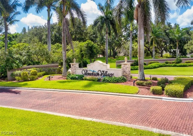 Photo 2 of Sale Pending at 9917 Las Casas Dr, Fort Myers, FL 33919 | MLS# 2026010509 | Listing updated on 2026-08-22