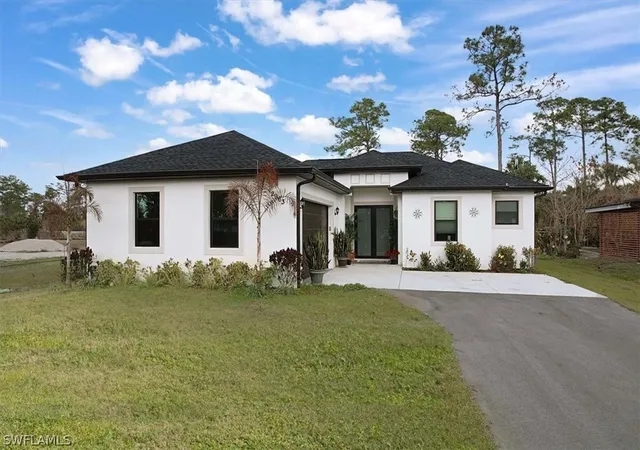 Photo 1 of Single family home for sale at 2963 40th Avenue Se, Naples, FL 34117 | MLS# 226009118 | Listing updated on 2026-08-30