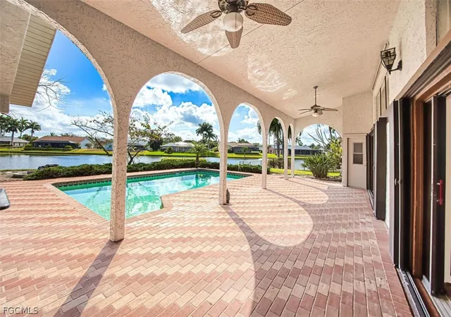 Photo 4 of Single family home for sale at 6896 Erin Marie Ct, Fort Myers, FL 33919 | MLS# 2026010916 | Listing updated on 2026-09-30