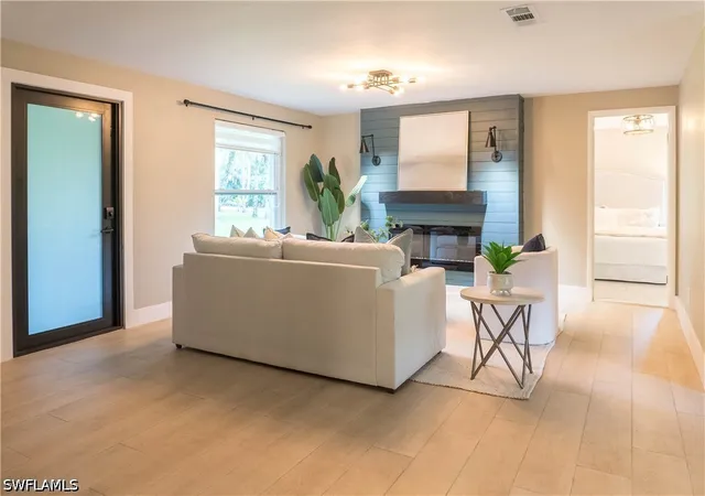 Photo 4 of Sale Pending at 1840 23rd Street SW, Naples, FL 34117 | MLS# 226009747 | Listing updated on 2026-08-20