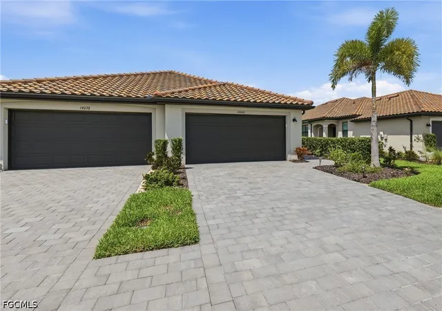 Photo 3 of Sale Pending at 14040 Pine Lodge Ln, Fort Myers, FL 33913 | MLS# 2026011682 | Listing updated on 2026-08-30