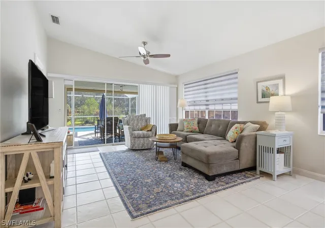 Photo 4 of Sale Pending at 3614 El Segundo Ct, Naples, FL 34109 | MLS# 226008163 | Listing updated on 2026-08-17