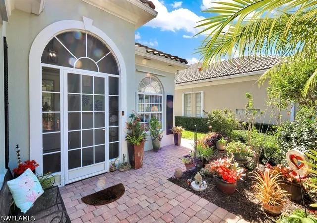Photo 4 of Sale Pending at 2925 Gilford Way, Naples, FL 34119 | MLS# 226011319 | Listing updated on 2026-08-19
