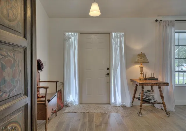 Photo 3 of Single family home for sale at 1270 Riverbend Dr, Labelle, FL 33935 | MLS# 2026013225 | Listing updated on 2026-08-19