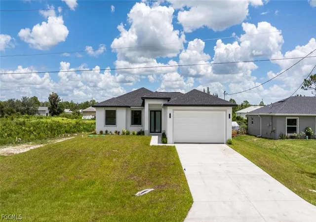 Photo 1 of Single family home for sale at 420 Yolanda St, Lehigh Acres, FL 33972 | MLS# 2026013368 | Listing updated on 2026-08-19