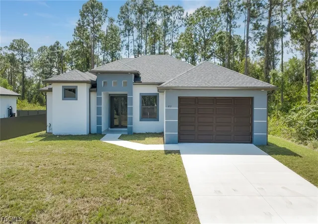 Photo 1 of Single family home for sale at 872 Spaulding St E, Lehigh Acres, FL 33974 | MLS# 2026013849 | Listing updated on 2026-10-06