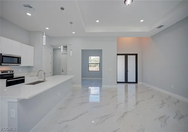 Photo 4 of Single family home for sale at 872 Spaulding St E, Lehigh Acres, FL 33974 | MLS# 2026013849 | Listing updated on 2026-10-06
