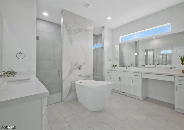 Photo 4 of Single family home for sale at 1428 NW 27th Place, Cape Coral, FL 33993 | MLS# 2026014484 | Listing updated on 2026-08-29