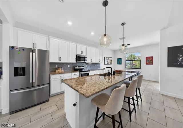 3rd image of 11380 Timber Crk Dr, Fort Myers, FL 33913 | MLS# 2026014522