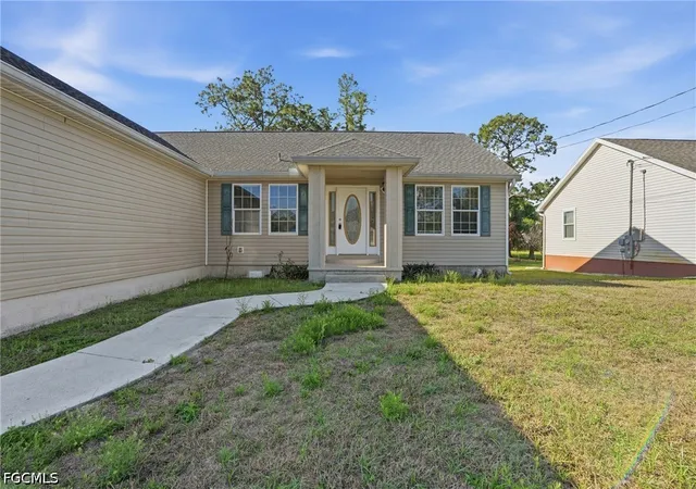 Photo 3 of Sale Pending at 3005 14th Street W, Lehigh Acres, FL 33971 | MLS# 2026014815 | Listing updated on 2026-08-20