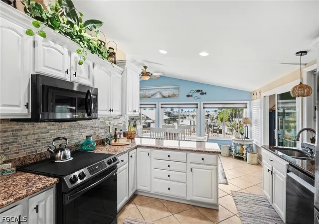 Photo 3 of Single family home for sale at 11111 Bayside Ln, Fort Myers Beach, FL 33931 | MLS# 2026014930 | Listing updated on 2026-10-05