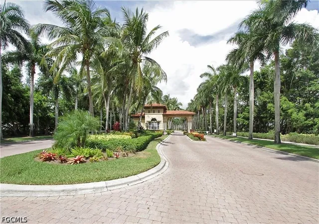 Photo 2 of Condo for sale at 2738 Tiburon Blvd E #B403, Naples, FL 34109 | MLS# 2026014983 | Listing updated on 2026-08-19