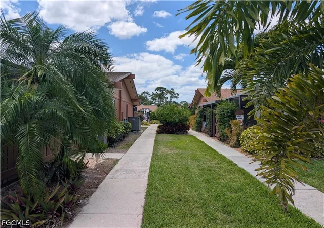 Listing Photo 3 - Condo for sale in building located at 5652 Foxlake Dr, North Fort Myers, FL 33917