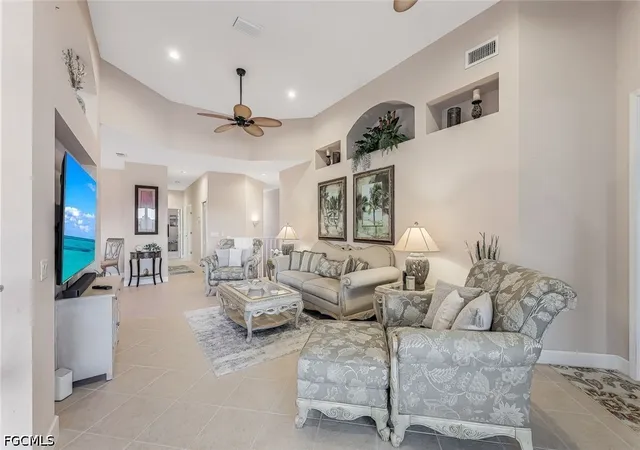 3rd image of 16580 Crownsbury Wy, Fort Myers, FL 33908