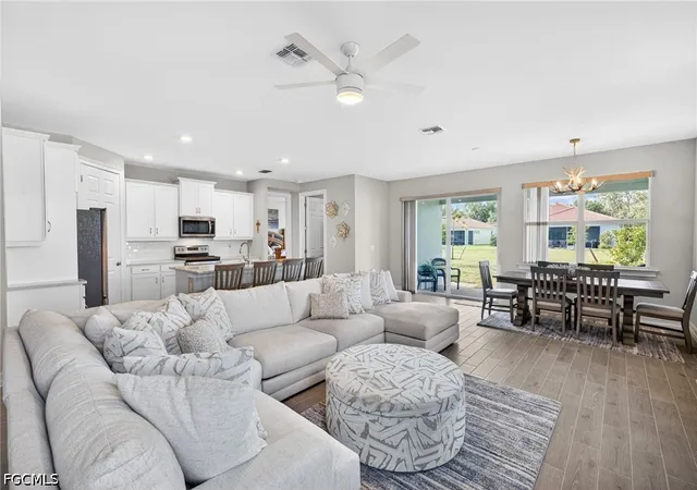Photo 2 of Single family home for sale at 15330 Yellow Birch Ct, Alva, FL 33920 | MLS# 2026015426 | Listing updated on 2026-08-26