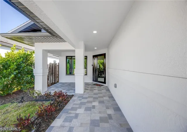 Photo 2 of Single family home for sale at 841 91st Avenue N, Naples, FL 34108 | MLS# 226014313 | Listing updated on 2026-08-27