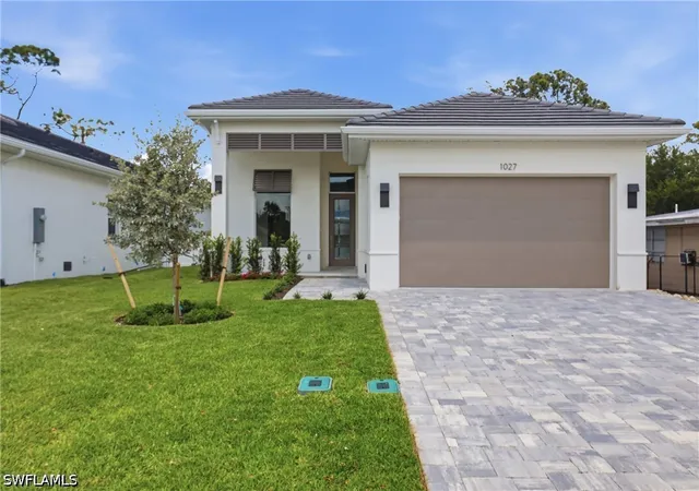Photo 1 of Single family home for sale at 1027 Frank Whiteman Blvd, Naples, FL 34103 | MLS# 226014702 | Listing updated on 2026-08-18