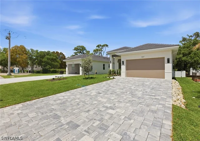 Photo 2 of Single family home for sale at 1027 Frank Whiteman Blvd, Naples, FL 34103 | MLS# 226014702 | Listing updated on 2026-08-18