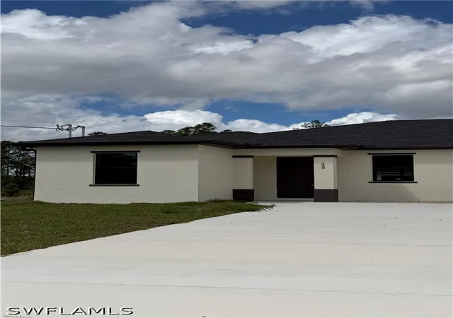 Listing Photo 4 - Condo for sale in building located at 496-498 Bell Blvd S, Lehigh Acres, FL 33974