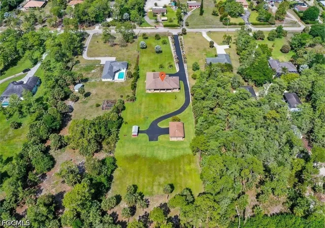 Photo 2 of Single family home for sale at 280 23rd Street Sw, Naples, FL 34117 | MLS# 2026016769 | Listing updated on 2026-08-24