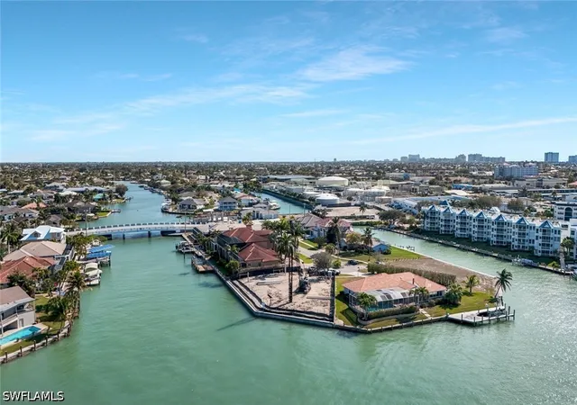 Photo 3 of Single family home for sale at 1231 Redwood Ct, Marco Island, FL 34145 | MLS# 226015165 | Listing updated on 2026-08-13