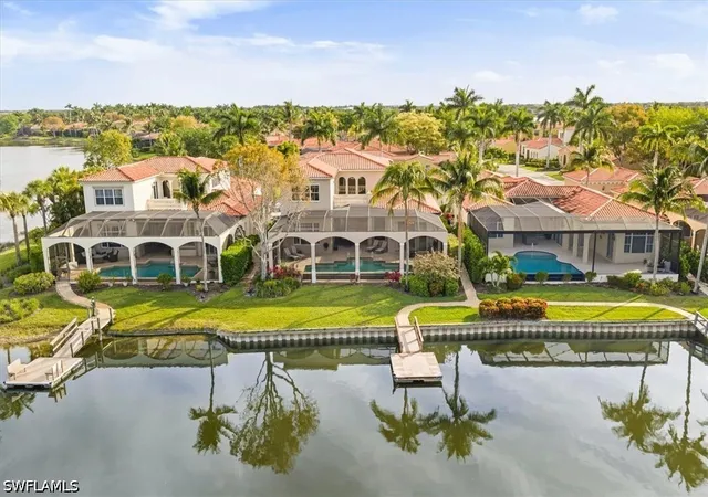 Photo 3 of Single family home for sale at 8593 Bellagio Dr, Naples, FL 34114 | MLS# 226015556 | Listing updated on 2026-08-23