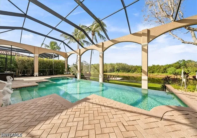 Photo 4 of Single family home for sale at 8593 Bellagio Dr, Naples, FL 34114 | MLS# 226015556 | Listing updated on 2026-08-23