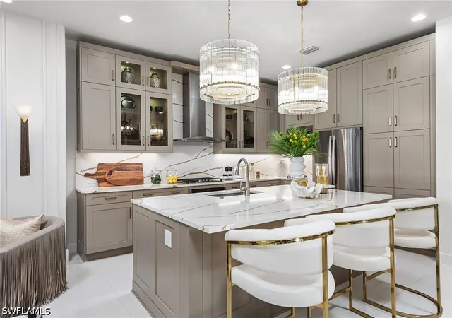 Photo 3 of Sale Pending at 2538 Kingfisher Dr, Naples, FL 34112 | MLS# 226015810 | Listing updated on 2026-08-27