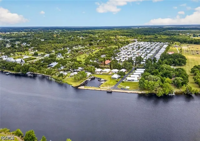 Photo 3 of Manufactured home for sale at 30 Aloe St, Alva, FL 33920 | MLS# 2026017641 | Listing updated on 2026-08-26