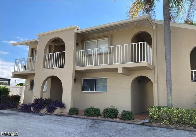 Photo 2 of Condo for sale at 4321 Country Clb Blvd #101, Cape Coral, FL 33904 | MLS# 2026017986 | Listing updated on 2026-08-24