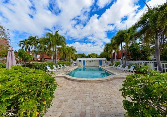 Photo 1 of Townhouse for sale at 10891 Meadow Lark Cvs Dr, Fort Myers, FL 33908 | MLS# 2026018387 | Listing updated on 2026-08-20