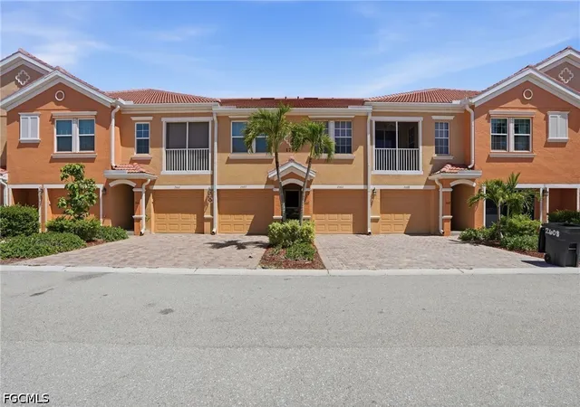 Photo 3 of Condo for sale at 1794 Concordia Lake Cir #2607, Cape Coral, FL 33909 | MLS# 2026019144 | Listing updated on 2026-08-17