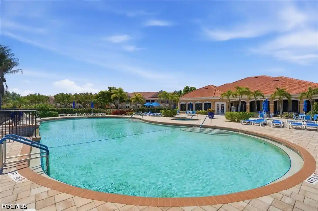 Listing Photo 47 - Condo for sale in 1794 Concordia Lake Cir located at 1794 Concordia Lake Cir, Cape Coral, FL 33909 - Unit #2607