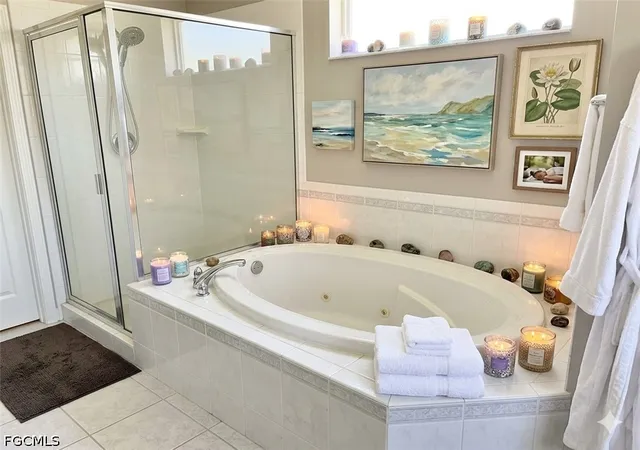 Listing Photo 5 - Condo for sale in building located at 14782 Calusa Palms Dr, Fort Myers, FL 33919 - Unit #201