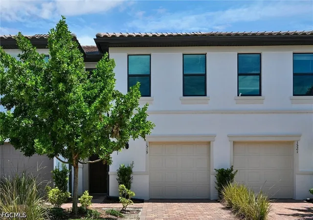 Townhouse for sale at 1519 Lake Jessup Cir, Cape Coral, FL 33909 | MLS# 2026019259