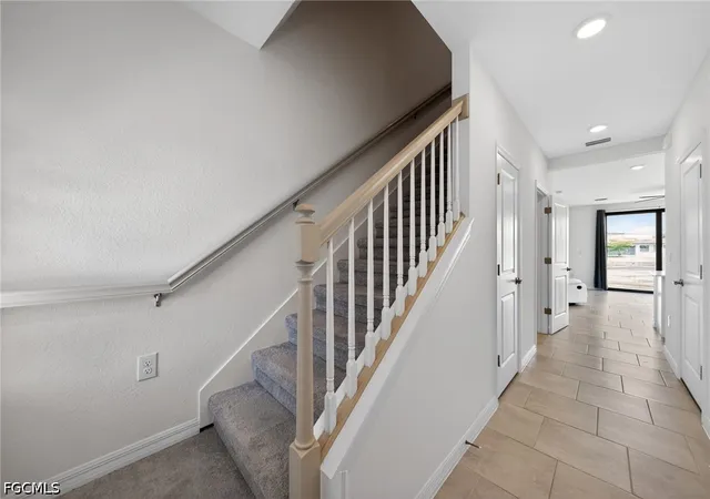 Photo 3 of Townhouse for sale at 14275 Oviedo Pl, Fort Myers, FL 33905 | MLS# 2026019465 | Listing updated on 2026-08-21