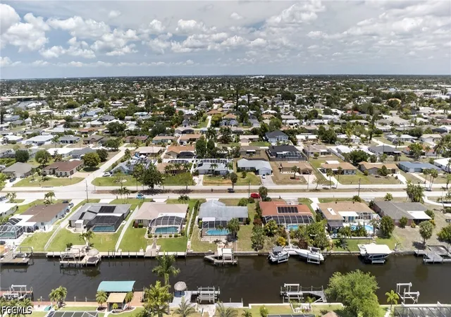 Photo 3 of Single family home for sale at 1314 Shelby Pkwy, Cape Coral, FL 33904 | MLS# 2026020063 | Listing updated on 2026-08-17