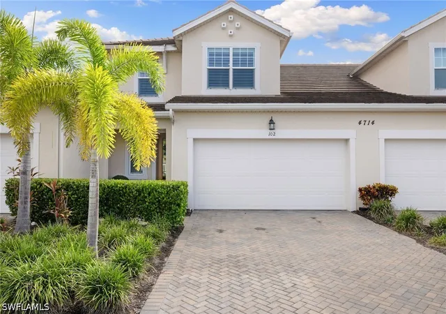 Photo 3 of Townhouse for sale at 4714 Arboretum Cir #102, Naples, FL 34112 | MLS# 226018433 | Listing updated on 2026-08-24