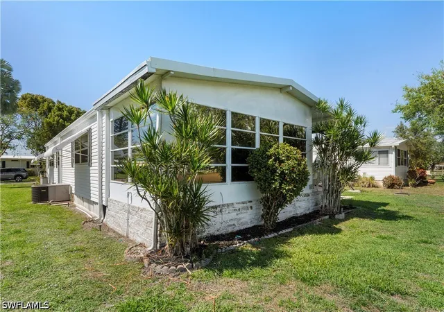 Photo 4 of Manufactured home for sale at 58 Le Mans Dr, Naples, FL 34112 | MLS# 226018658 | Listing updated on 2026-08-30
