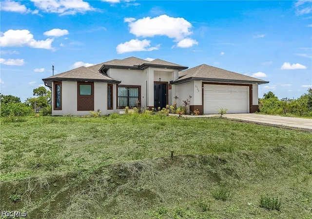 Photo 1 of Single family home for sale at 3700 14th Street Sw, Lehigh Acres, FL 33976 | MLS# 2026021008 | Listing updated on 2026-08-17
