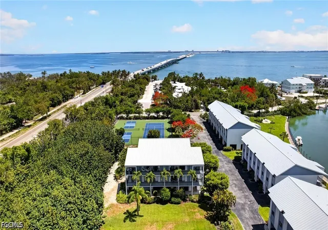 Photo 2 of Condo for sale at 1250 Tennisplace Ct #D33, Sanibel, FL 33957 | MLS# 2026021600 | Listing updated on 2026-08-22