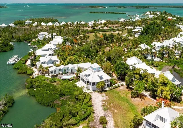 Photo 4 of Single family home for sale at 315 Useppa Is, Captiva, FL 33924 | MLS# 2026021726 | Listing updated on 2026-08-16