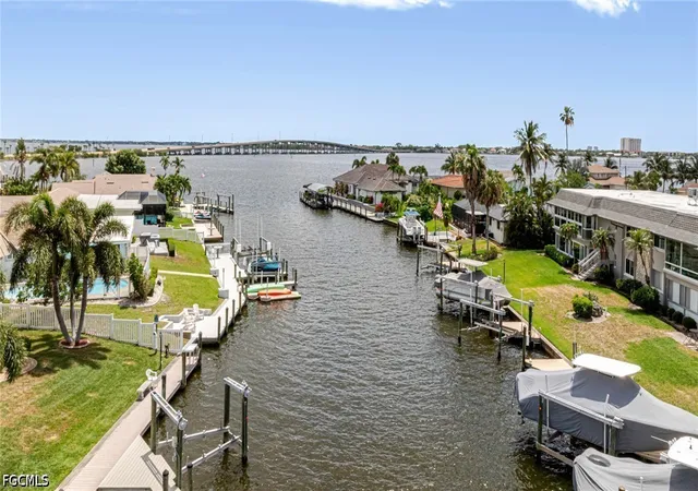 Photo 2 of Sale Pending at 1671 Edith Esplanade #208, Cape Coral, FL 33904 | MLS# 2026022177 | Listing updated on 2026-08-21